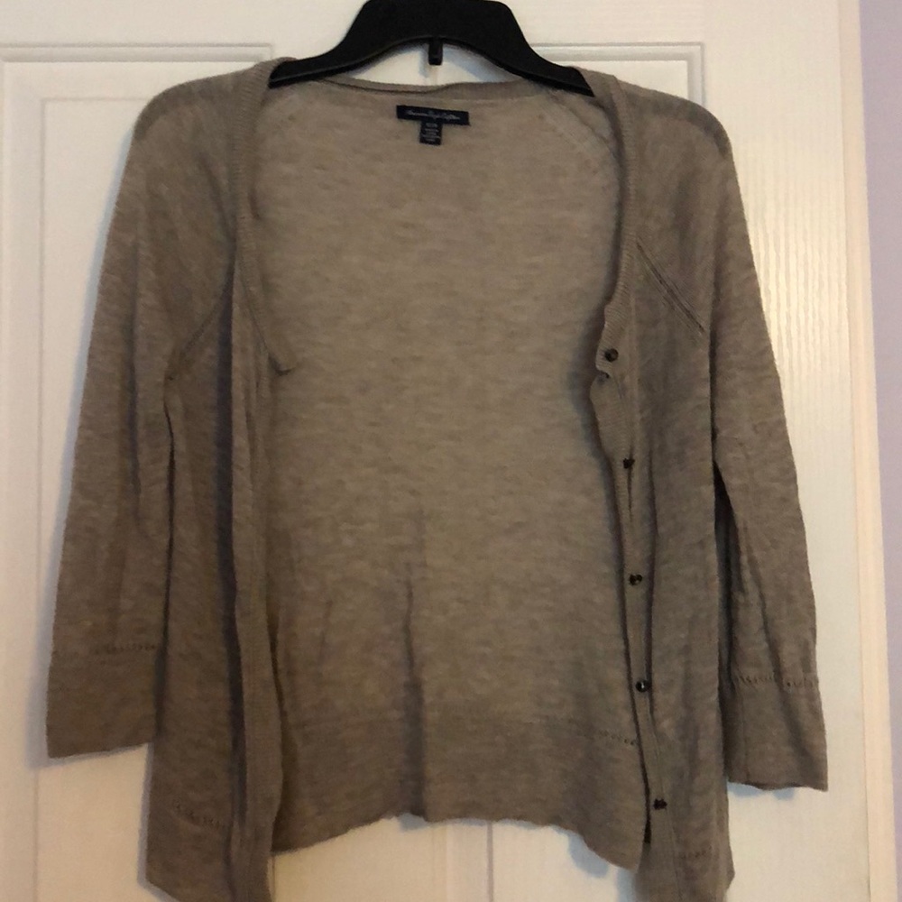 Gray American Eagle cardigan